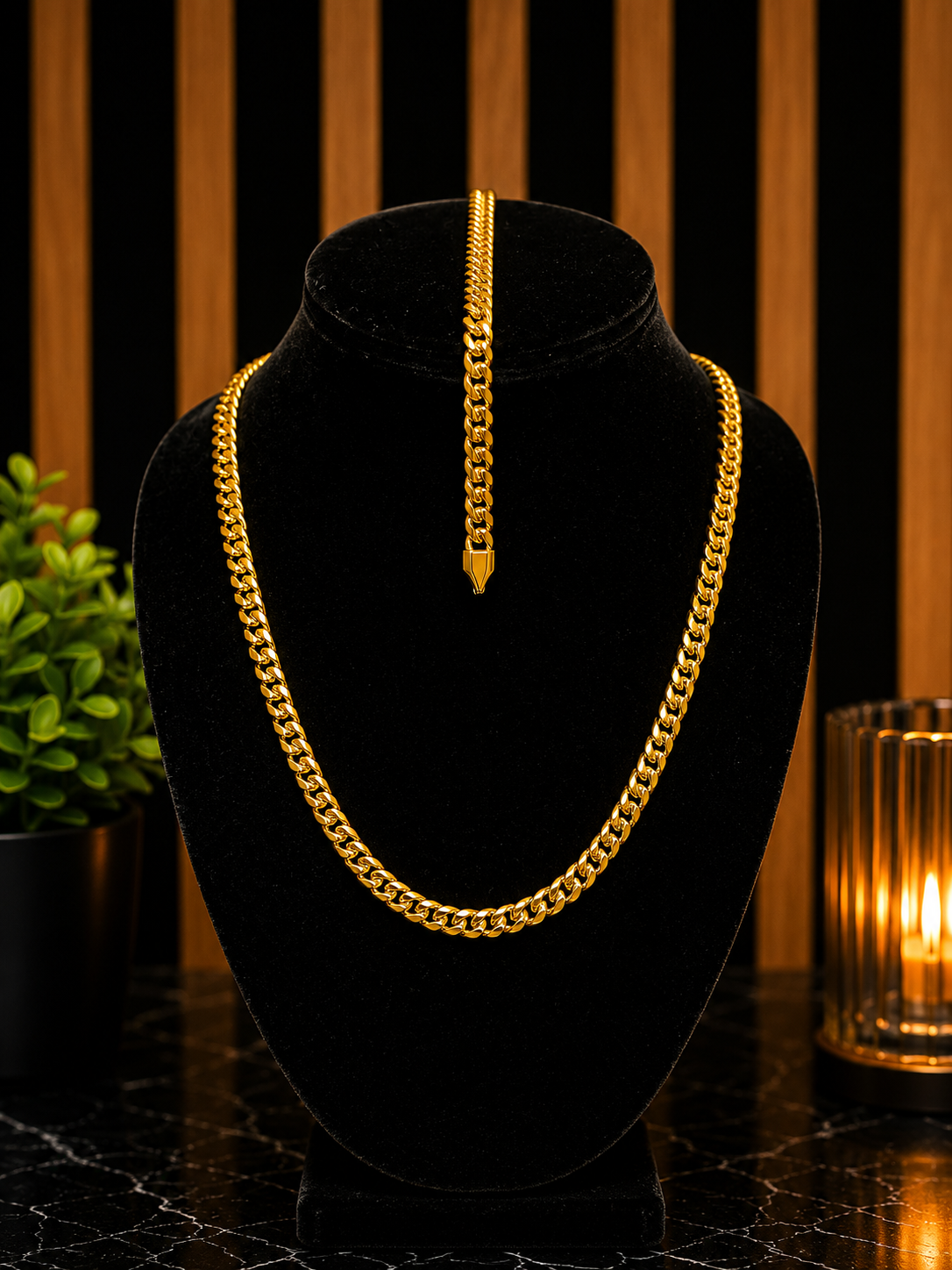 CUBANAS CHAIN