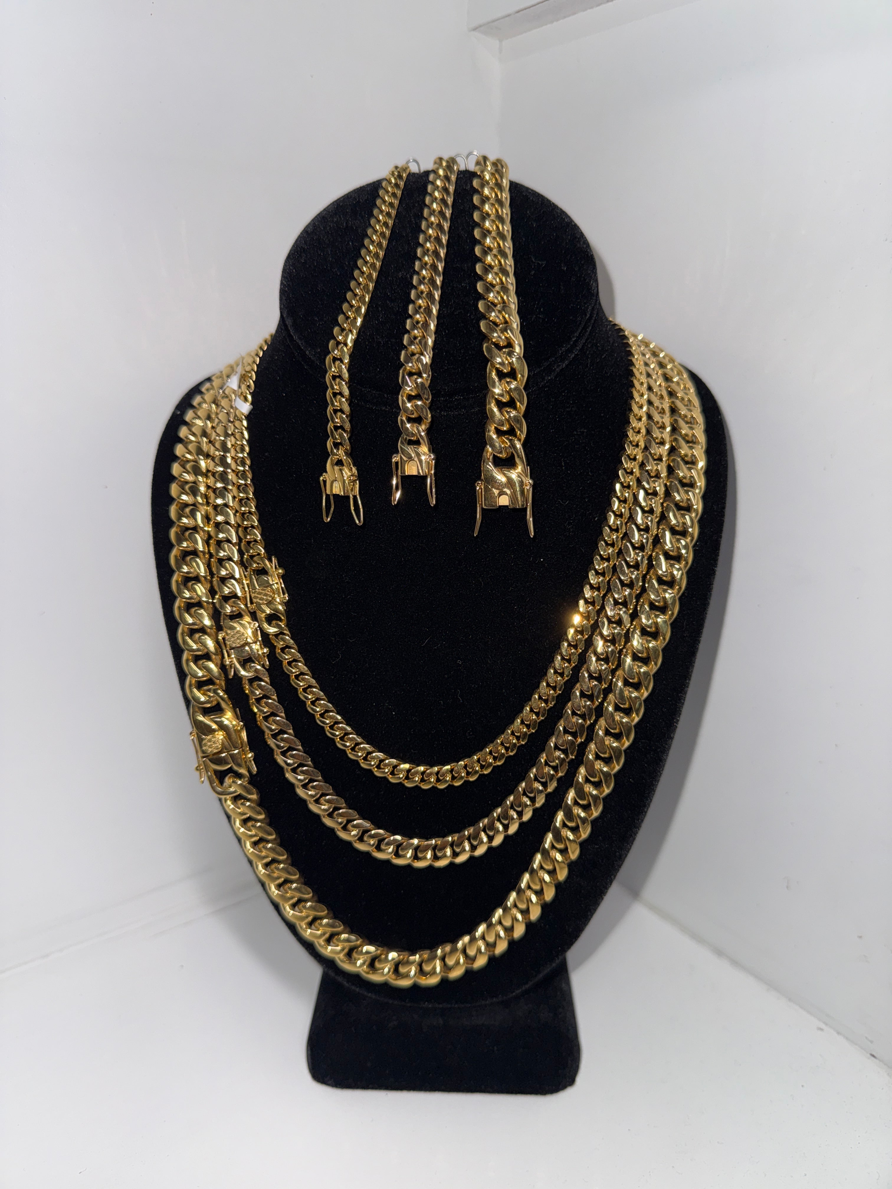 CUBANA CHAIN GOLD